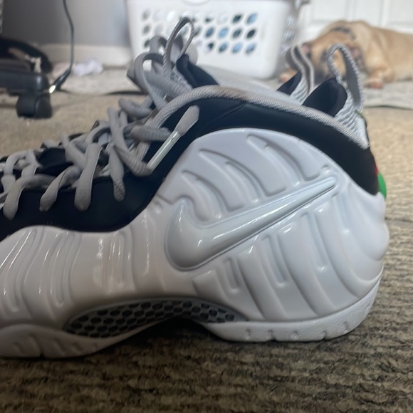 White Nike foamposite - Picture 5 of 5